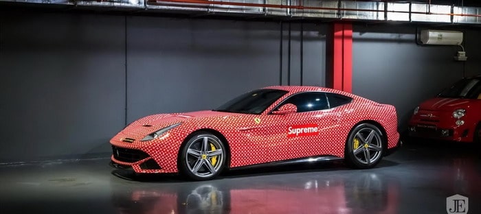 طفل في دبي يعرض سيارته فيراري F12 للبيع بسعر 190 ألف دولار