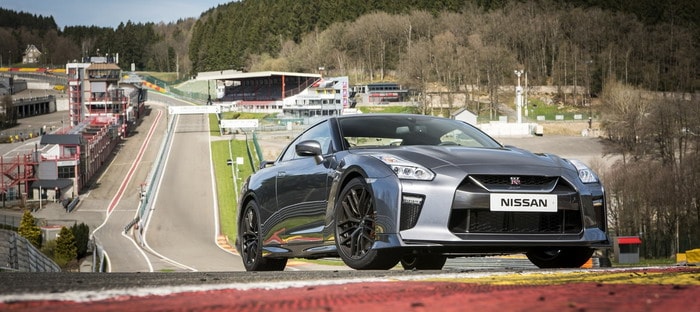 نيسان GT-R موديل 2017 تتاح بتغييرات مهمة ومقصورة مطورة