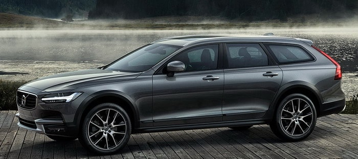 فولفو V90 Cross Country الجديدة كلياً أكثر شراسة في مختلف الأجواء
