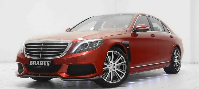 برابوس تحتفل بأعياد رأس السنة مع نسخة S-Class حمراء غير عادية